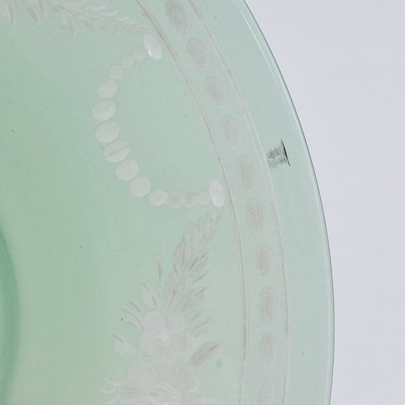 Jade Green Art Glass 7” Plates Engraved to Alabaster, Carder Steuben ? Unmarked - Picture 4 of 16
